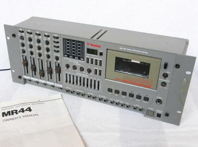 Vestax MR44